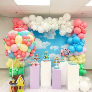 Decoración con globos y mobiliario 85